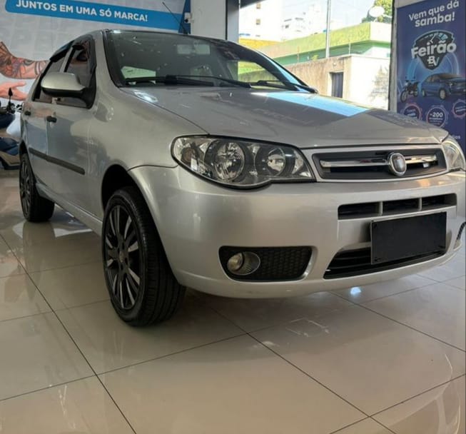 FIAT PALIO CELEBRATION 1.0 2010