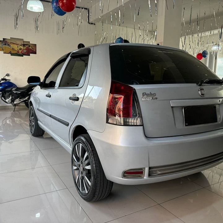 FIAT PALIO CELEBRATION 1.0 2010