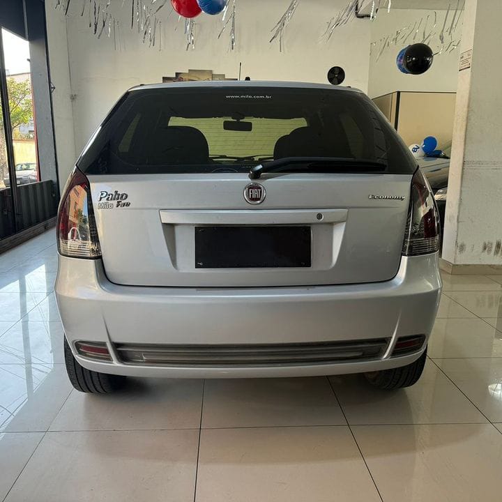 FIAT PALIO CELEBRATION 1.0 2010