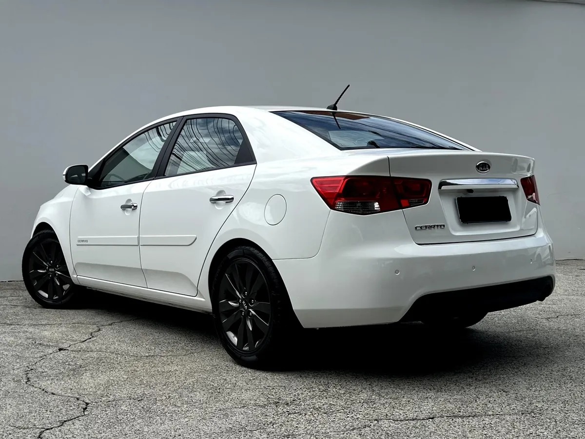 KIA CERATO 1.6 SX3 16V GASOLINA 4P AUTOMÁTICO 2012