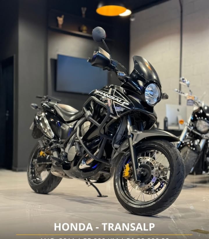 HONDA – TRANSALP 2011 Preta