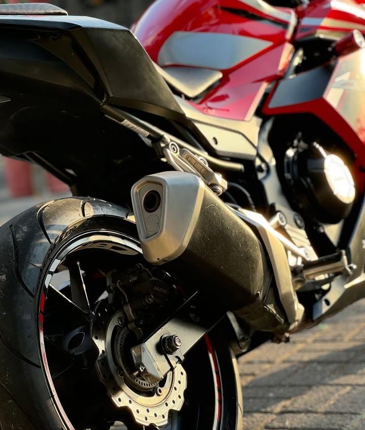 HONDA – CBR 500R 2017